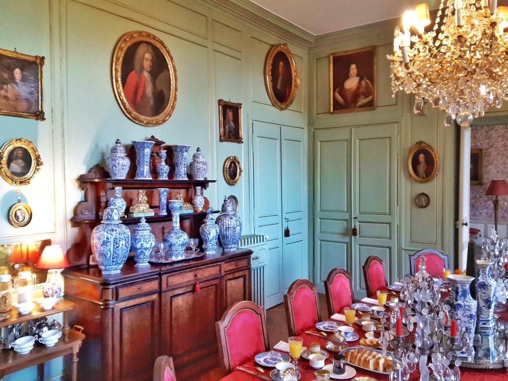 Chateau De Chantore Bacilly Екстериор снимка