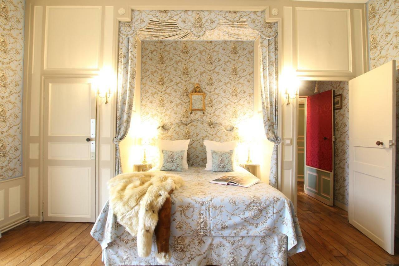 Chateau De Chantore Bacilly Екстериор снимка